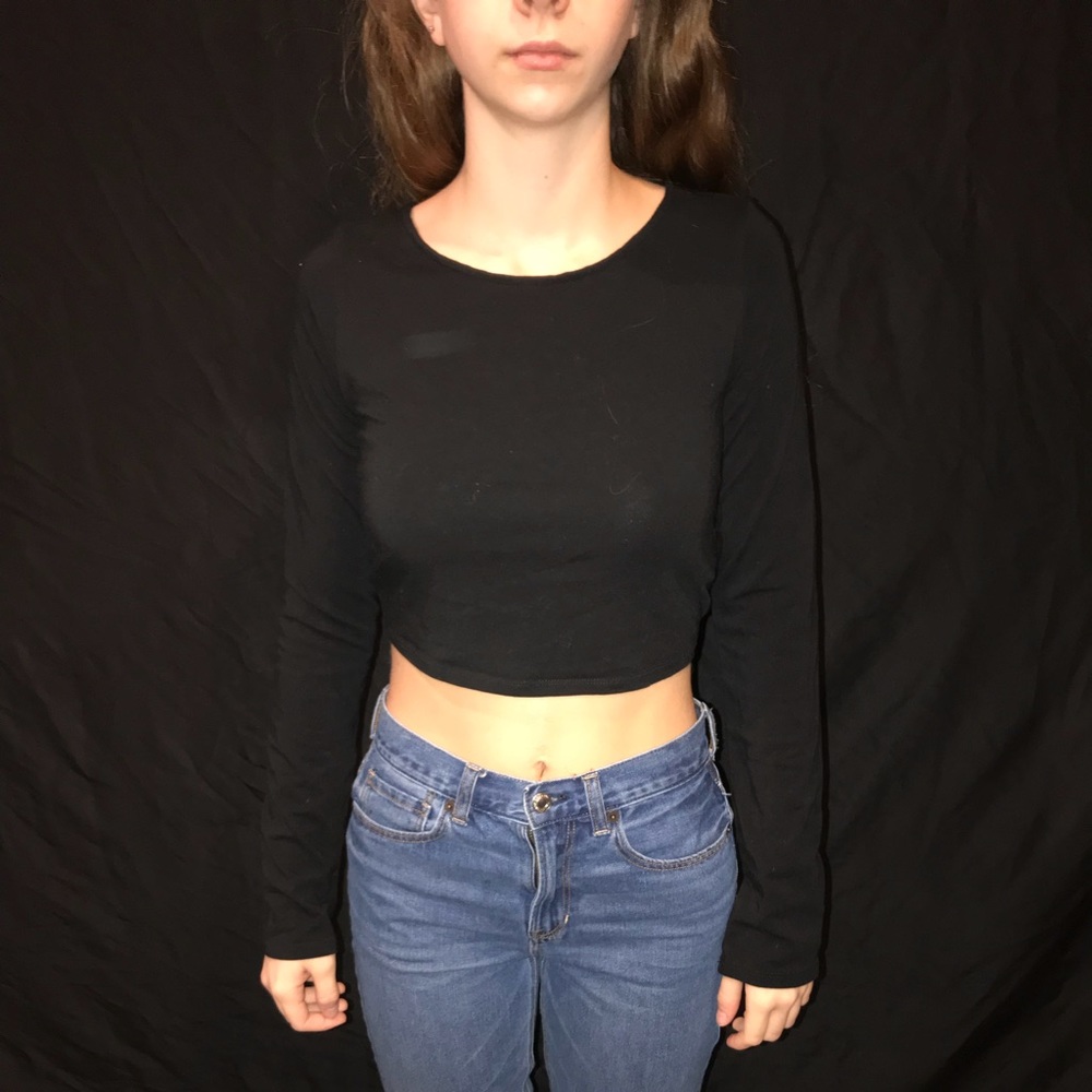 Express long sleeve open back black crop top